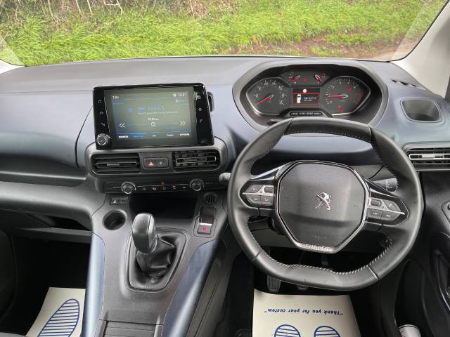 2019 Peugeot Rifter 1.5 BlueHDi 100 Allure 5dr WHEELCHAIR ACCESSIBLE VEHICLE 3 SEATS