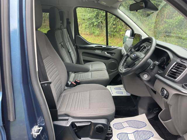 2020 Ford Tourneo Custom 2.0 EcoBlue 130ps Titanium WHEELCHAIR ACCESSIBLE VEHICLE 5 SEATS