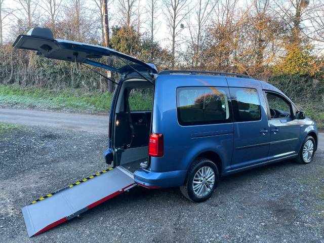 Volkswagen Caddy Maxi Life 2.0 TDI 5dr WHEELCHAIR ACCESSIBLE VEHICLE 5 SEATS Wheelchair Adapted Diesel Blue