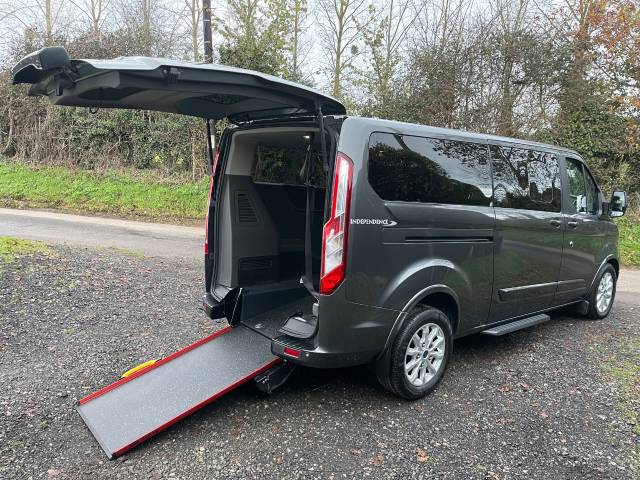 Ford Tourneo Custom 2.0 EcoBlue 130ps Titanium WHEELCHAIR ACCESSIBLE VEHICLE 3 SEATS Wheelchair Adapted Diesel Grey
