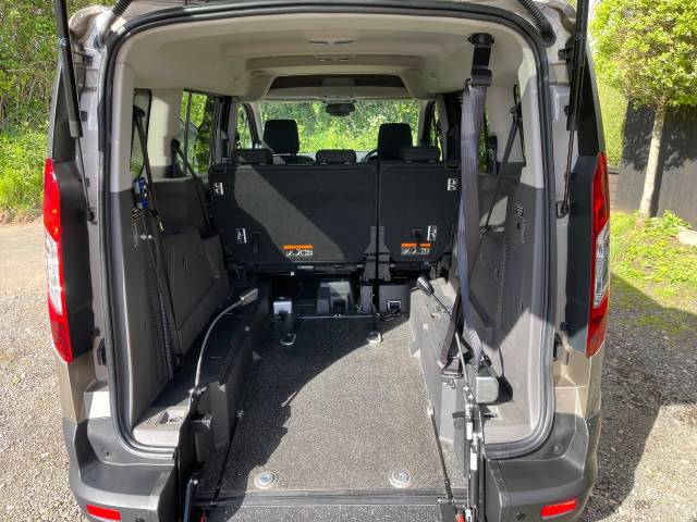 2020 Ford Tourneo Connect 1.5 FREEDOM GRAND RS AUTOMATIC WHEELCHAIR ACCESSIBLE VEHICLE 5 SEATS
