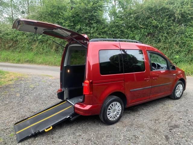 Volkswagen Caddy Life 2.0 TDI 5dr WHEELCHAIR ACCESSIBLE VEHICLE 3 SEATS Wheelchair Adapted Diesel Red