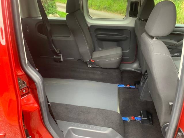 2019 Volkswagen Caddy Life 2.0 TDI 5dr WHEELCHAIR ACCESSIBLE VEHICLE 3 SEATS