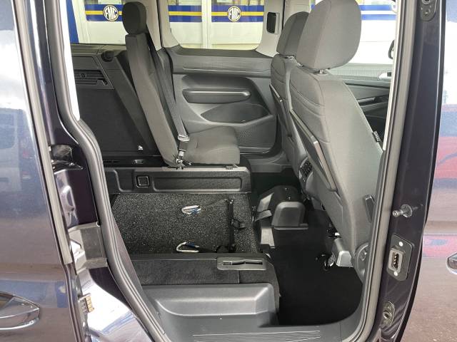 2024 Volkswagen Caddy 2.0 TDI Life 5dr WHEELCHAIR ACCESSIBLE VEHICLE 3 SEATS