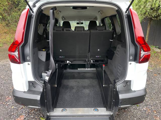 2023 Dacia Jogger 1.0 TCe Expression 5dr WHEELCHAIR ACCESSIBLE VEHICLE 5 SEATS