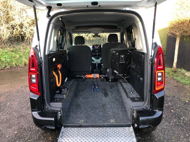 2019 Citroen Berlingo 1.5 BlueHDi 100 Feel M 5dr WHEELCHAIR ACCESSIBLE VEHICLE 3 SEATS