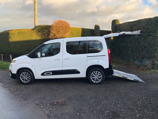 2019 Citroen Berlingo 1.5 BlueHDi 100 Feel M 5dr WHEELCHAIR ACCESSIBLE VEHICLE 3 SEATS