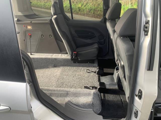 2021 Ford Tourneo Connect 1.5 EcoBlue 120 Titanium 5dr AUTOMATIC WHEELCHAIR ACCESSIBLE VEHICLE