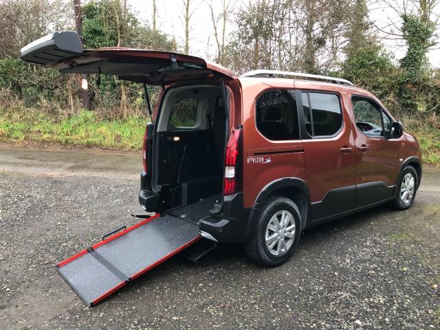 Peugeot Rifter 1.5 BlueHDi 100 Allure 5dr WHEELCHAIR ACCESSIBLE VEHICLE Wheelchair Adapted Diesel Bronze