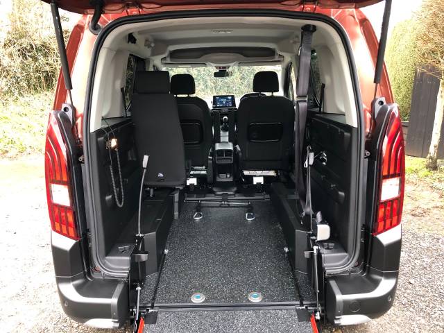 2020 Peugeot Rifter 1.5 BlueHDi 100 Allure 5dr WHEELCHAIR ACCESSIBLE VEHICLE