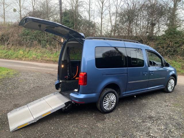 Volkswagen Caddy Maxi Life 2.0 TDI 5dr WHEELCHAIR ACCESSIBLE VEHICLE 5 SEATS Wheelchair Adapted Diesel Blue