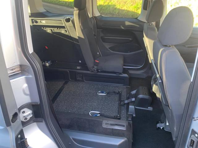 2023 Ford Tourneo Connect 2.0 EcoBlue Titanium 5dr WHEELCHAIR ACCESSIBLE VEHICLE 3 SEATS