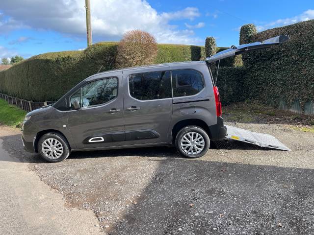 2019 Citroen Berlingo 1.5 BlueHDi 130 Feel M 5dr AUTOMATIC WHEELCHAIR ACCESSIBLE VEHICLE 3 SEATS