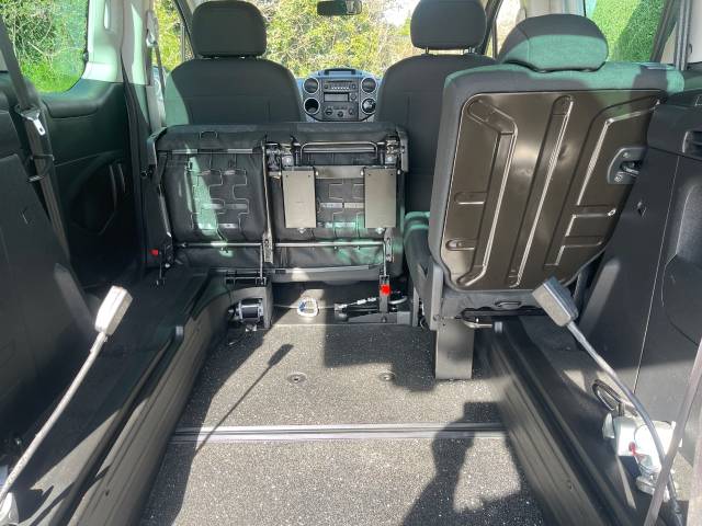 2018 Peugeot Partner Tepee 1.6 HORIZON RS BLUE HDI S/S AUTOMATIC WHEELCHAIR ACCESSIBLE VEHICLE 5 SEATS