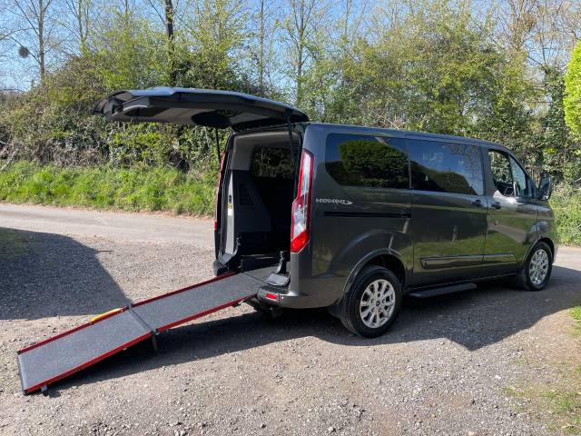Ford Tourneo Custom 2.0 EcoBlue 130ps Titanium WHEELCHAIR ACCESSIBLE VEHICLE 5 SEATS Wheelchair Adapted Diesel Grey
