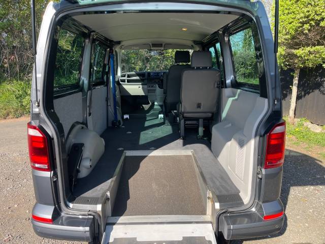 Volkswagen Transporter 2.0 TDI BMT 150 AUTOMATIC - RIDE UPFRONT WHEELCHAIR PASSENGER Wheelchair Adapted Diesel Grey