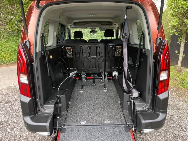 2022 Peugeot Rifter 1.5 BlueHDi 100 Allure 5dr 5 SEAT WHEELCHAIR ACCESSIBLE VEHICLE