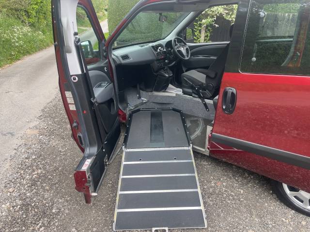 2021 Fiat Doblo 1.3 Multijet 16V 95 S/S RIDE UPFRONT WHEELCHAIR ACCESSIBLE VEHICLE 4 SEATS