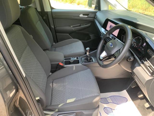2024 Ford Tourneo Connect 2.0 EcoBlue Titanium 5dr WHEELCHAIR ACCESSIBLE VEHICLE 4 SEATS