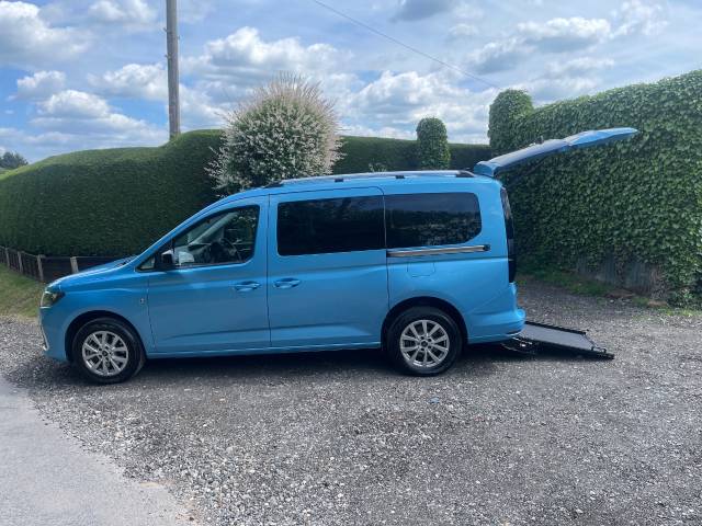 2024 Ford Tourneo Connect 1.5 EcoBoost Titanium 5dr WHEELCHAIR ACCESSIBLE VEHICLE 5 SEATS
