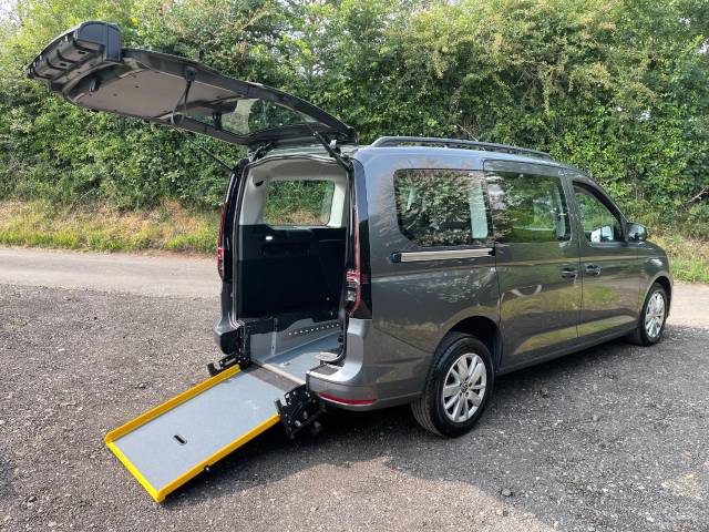 2023 Volkswagen Caddy Maxi 1.5 TSI Life 5dr DSG AUTOMATIC WHEELCHAIR ACCESSIBLE VEHICLE 5 SEATS