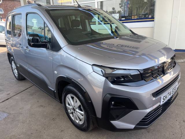 2025 Peugeot Rifter 1.5 BlueHDi Allure 5dr WHEELCHAIR ACCESSIBLE VEHICLE 5 SEATS