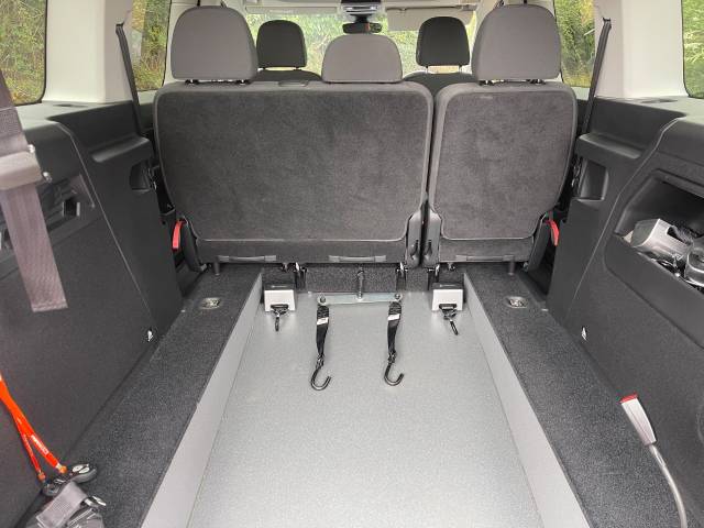 2024 Ford Tourneo Connect 2.0 EcoBlue Titanium 5dr 5 SEAT WHEELCHAIR ACCESSIBLE VEHICLE