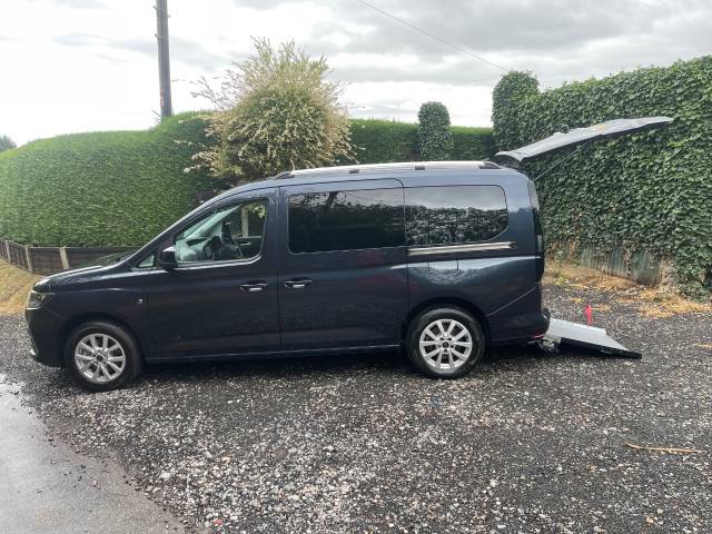 2024 Ford Tourneo Connect 2.0 EcoBlue Titanium 5dr 5 SEAT WHEELCHAIR ACCESSIBLE VEHICLE