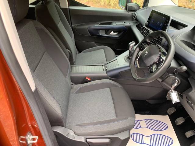 2021 Peugeot Rifter 1.5 BlueHDi 100 Allure 5dr WHEELCHAIR ACCESSIBLE VEHICLE 3 SEATS
