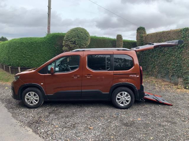 2021 Peugeot Rifter 1.5 BlueHDi 100 Allure 5dr WHEELCHAIR ACCESSIBLE VEHICLE 3 SEATS
