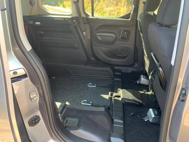 2021 Peugeot Rifter 1.2 PureTech 130 Allure Premium WHEELCHAIR ACCESSIBLE VEHICLE