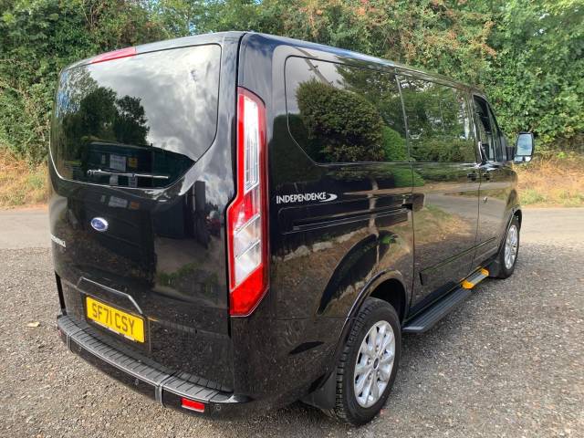 2021 Ford Tourneo Custom 2.0 EcoBlue 130ps Titanium AUTOMATIC WHEELCHAIR ACCESSIBLE VEHICLE 5 SEATS