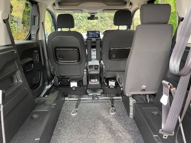 2020 Peugeot Rifter 1.5 BlueHDi 130 Allure 5dr AUTOMATIC WHEELCHAIR ACCESSIBLE VEHICLE