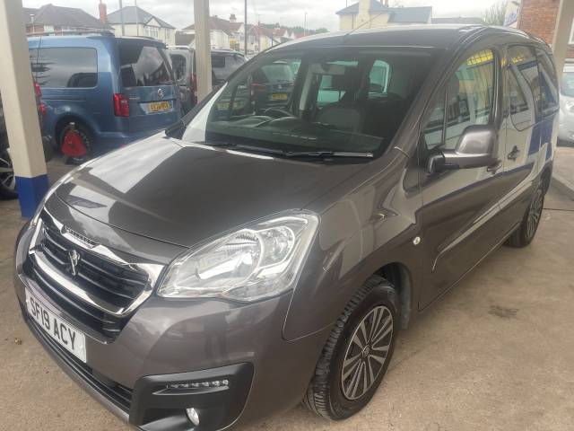 2019 Peugeot Partner Tepee 1.6 BlueHDi 100 Active 5dr AUTOMATIC WHEELCHAIR ACCESSIBLE VEHICLE 3 SEATS