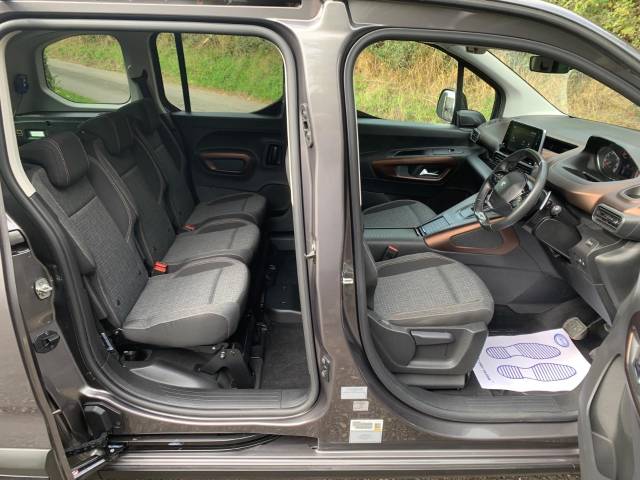2024 Peugeot Rifter 1.5 BlueHDi 130 Allure 5dr AUTOMATIC WHEELCHAIR ACCESSIBLE VEHICLE 5 SEATS
