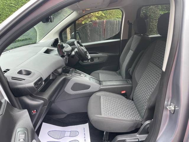 2025 Peugeot Rifter 1.5 BlueHDi 130 Allure 5dr AUTOMATIC WHEELCHAIR ACCESSIBLE VEHICLE 3 SEATS