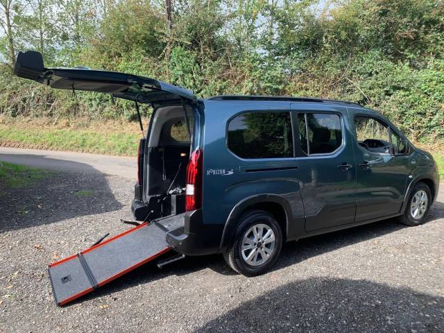 Peugeot Rifter 1.5 BlueHDi 100 Allure 5dr WHEELCHAIR ACCESSIBLE VEHICLE 3 SEATS Wheelchair Adapted Diesel Blue