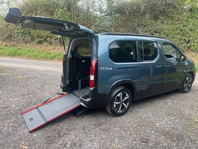 Peugeot Rifter 1.5 BlueHDi 130 Allure 5dr AUTOMATIC WHEELCHAIR ACCESSIBLE VEHICLE 5 SEATS Wheelchair Adapted Diesel Blue