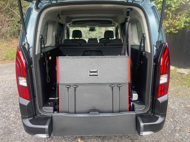 2024 Peugeot Rifter 1.5 BlueHDi 130 Allure 5dr AUTOMATIC WHEELCHAIR ACCESSIBLE VEHICLE 5 SEATS