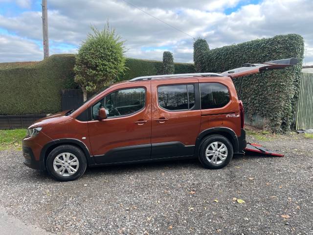 2020 Peugeot Rifter 1.5 BlueHDi 100 Allure 5dr WHEELCHAIR ACCESSIBLE VEHICLE 3 SEATS
