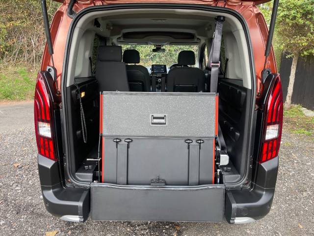 2020 Peugeot Rifter 1.5 BlueHDi 100 Allure 5dr WHEELCHAIR ACCESSIBLE VEHICLE 3 SEATS