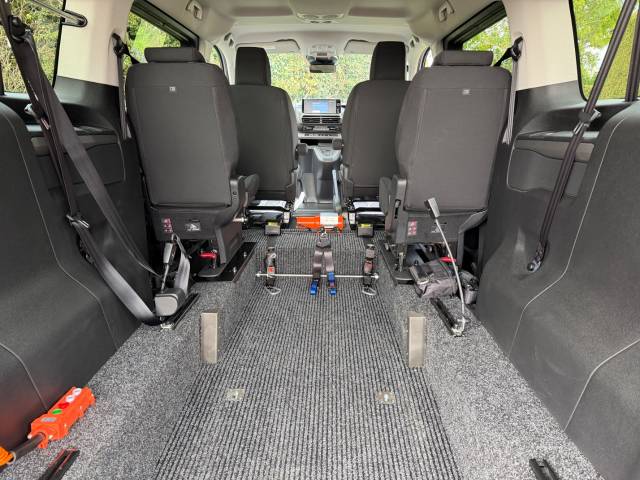 2025 Citroen Space-tourer 2.0 BlueHDi 180 Plus XL 5dr AUTOMATIC WHEELCHAIR ACCESSIBLE VEHICLE 4 SEATS