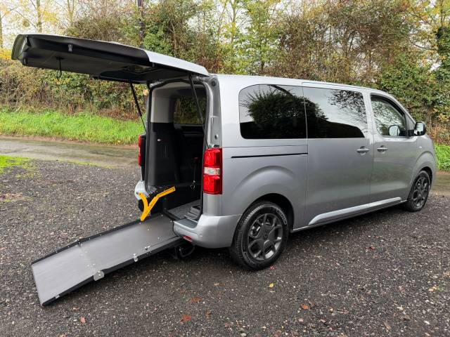 Citroen Space-tourer 2.0 BlueHDi 180 Plus M 5dr AUTOMATIC WHEELCHAIR ACCESSIBLE VEHICLE 4 SEATS Wheelchair Adapted Diesel Grey