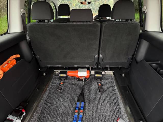 2021 Volkswagen Caddy Maxi Life 2.0 TDI 5dr DSG AUTOMATIC WHEELCHAIR ACCESSIBLE VEHICLE 5 SEATS