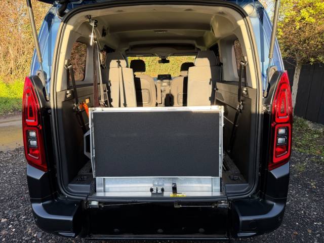 2024 Citroen Berlingo Multispace 1.5 BERLINGO FEEL BLUEHDI S/S WHEELCHAIR ACCESSIBLE VEHICLE 4 SEATS A