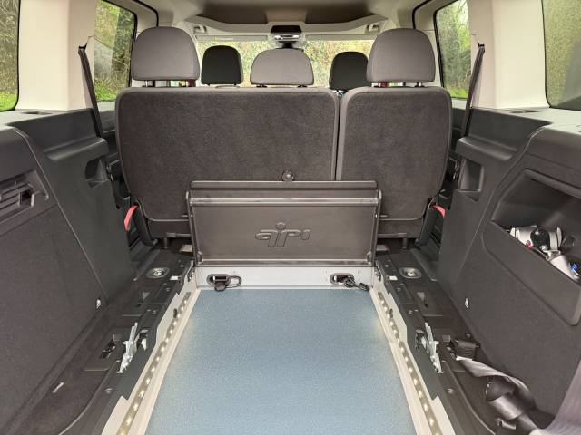 2024 Ford Tourneo Connect 2.0 EcoBlue Titanium 5dr Auto 5 SEATS WHEELCHAIR ACCESSIBLE VEHICLE