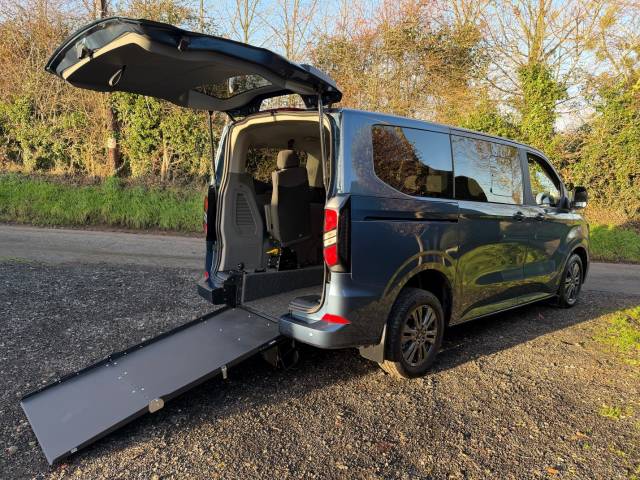 Ford Tourneo Custom 2.0 EcoBlue 136ps H1 Titanium AUTOMATIC WHEELCHAIR ACCESSIBLE VEHICLE 7 SEATS Wheelchair Adapted Diesel Blue