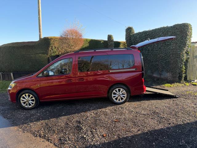 2022 Volkswagen Caddy Maxi 1.5 TSI Life 5dr DSG AUTOMATIC WHEELCHAIR ACCESSIBLE VEHICLE 5 SEATS