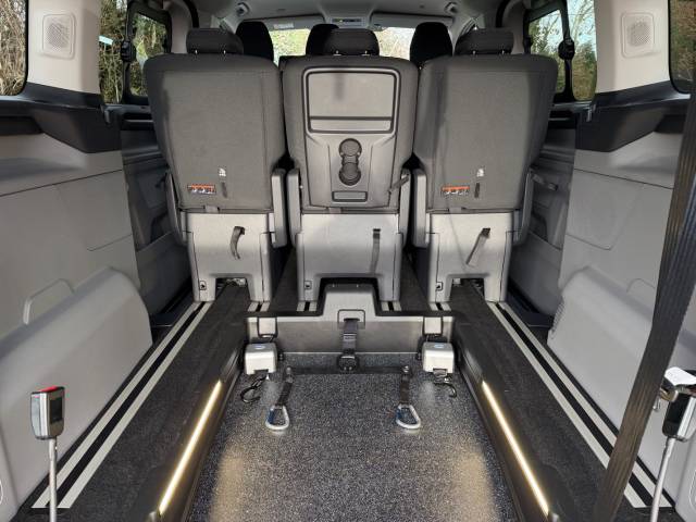 2025 Ford Tourneo Custom 2.0 EcoBlue 136ps Titanium WHEELCHAIR ACCESSIBLE VEHICLE 6 SEATS
