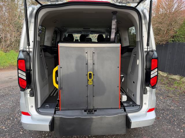 2025 Ford Tourneo Custom 2.0 EcoBlue 136ps Titanium WHEELCHAIR ACCESSIBLE VEHICLE 6 SEATS